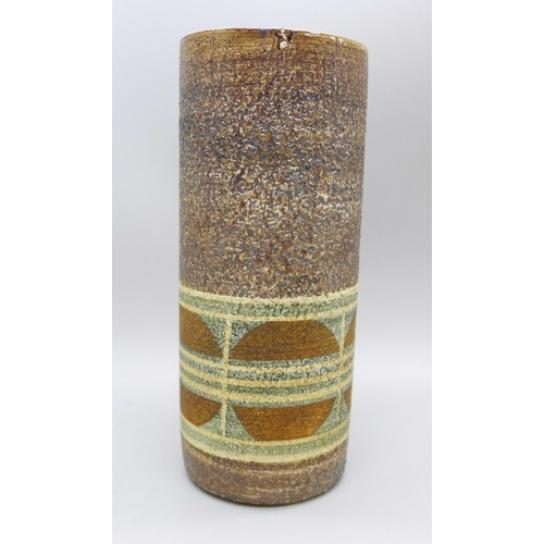 2002 - A 1970s Troika pottery vase/pencil jar, 14cm