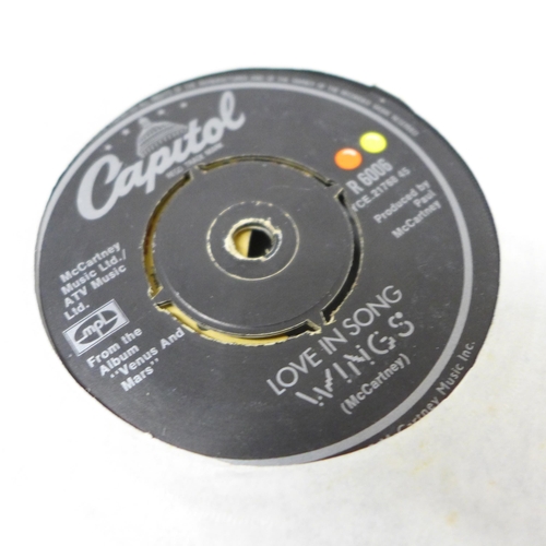 2028 - A collection of The Beatles, 7