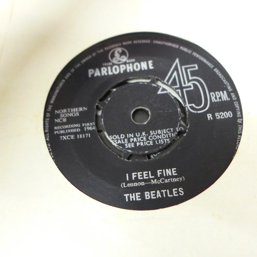 2028 - A collection of The Beatles, 7