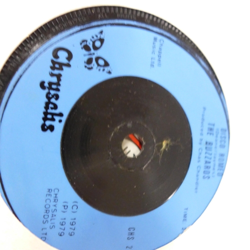 2051 - A collection of 100 7’’ 45rpm records including 1970s, 1980s and 1990s