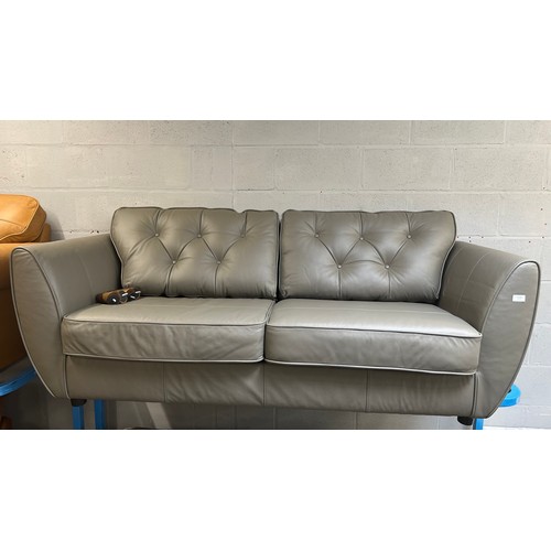 Lot 3134      