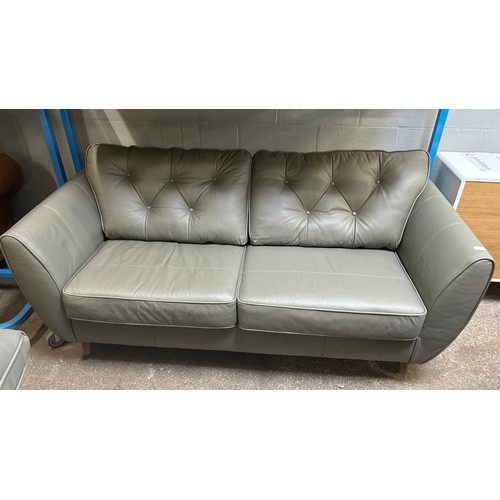 Lot 3135      
