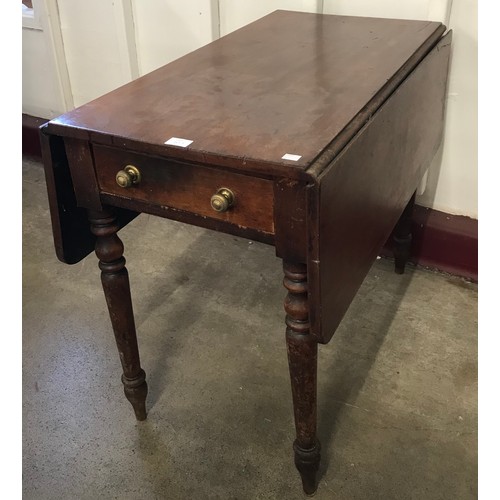 269A - A George IV mahogany Pembroke table