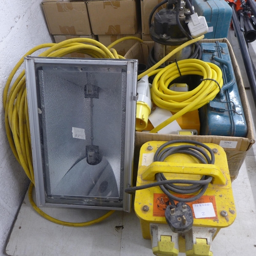 Lot 5042      