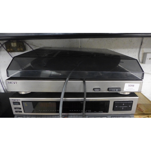 A Sony stacking hi-fi system including a PS-D705P fully automatic ...