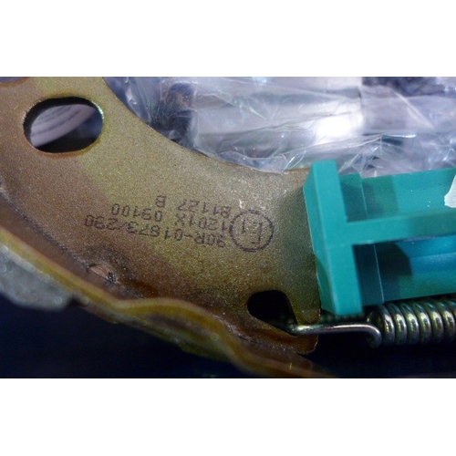 6170 - Bosch drum brake shoe KS669, original RRP £90.63 + VAT (AJSAm4-493) *This lot is subject to VAT