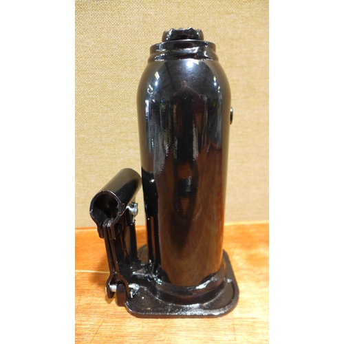 6175 - Hilka Welded Bottle Jack (Model no -  82250208), original RRP £35.63 + VAT (AJSAm4-362) *This lot is... 