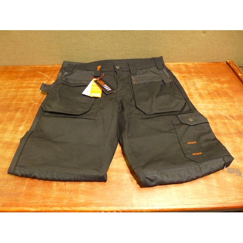 Lot 6185      