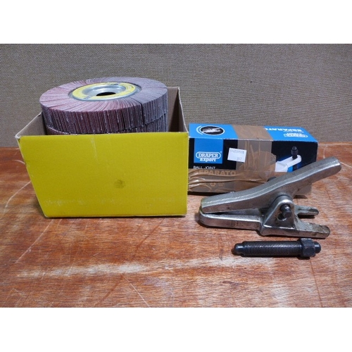 Lot 6198      