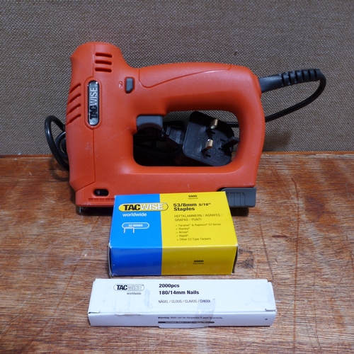 Lot 6206      