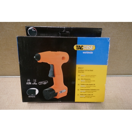 6426 - Hose pipe, Black & Decker lawnmower blade, razors, Stove car kit, multi-function 4 in 1 baby strolle... 