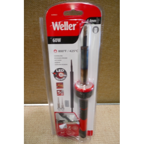 6454 - Weller soldering iron and Makita counter sink drill bits, (AJSAm4-553,563) *This lot is subject to V... 