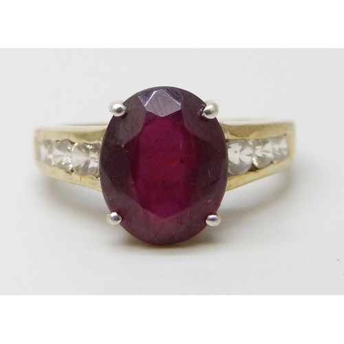 Lot 7052      