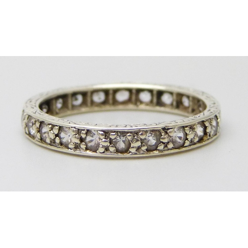 Lot 7053      