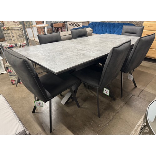 Lot 3040      