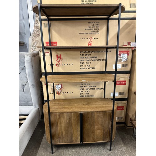 Lot 3052      