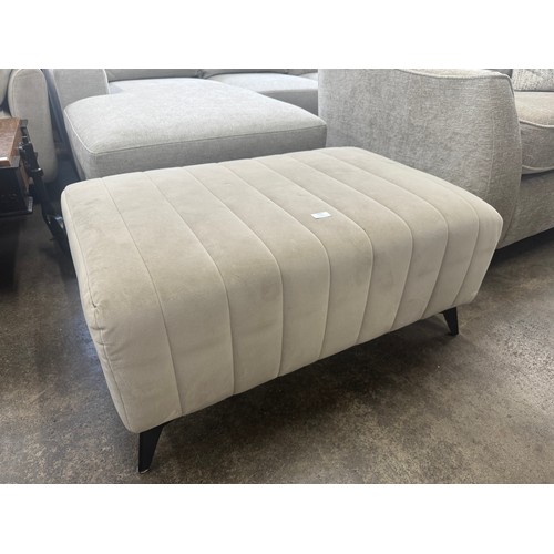 Lot 3084      