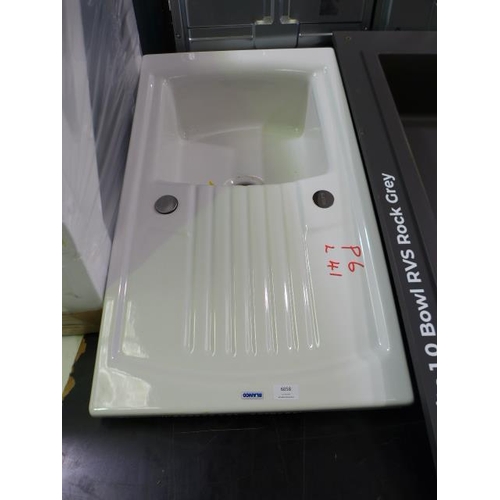 Lot 6058      