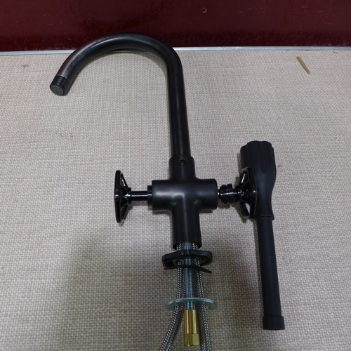 6074 - Markarth black tap - High/Low Pressure (507-112) *This lot is subject to VAT
