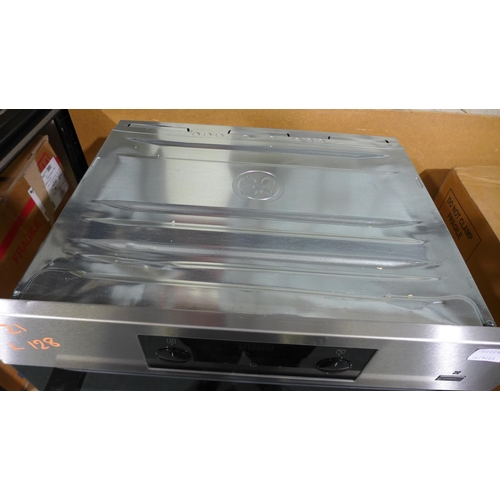 6122A - AEG single multifunction oven  (transit damage) (505-128) *This lot is subject to VAT