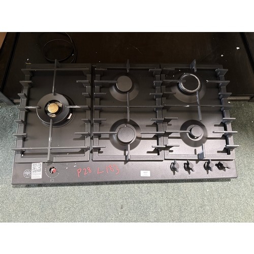 Lot 6037      