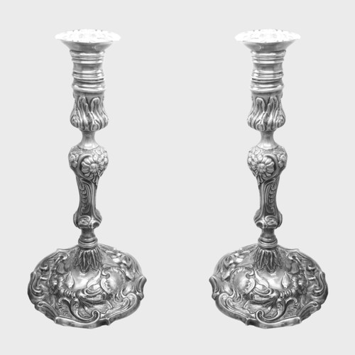 7211 - A pair of silver plated candlesticks with Irish mark, 18th century, 28cm