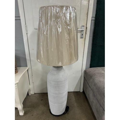 Lot 3054      
