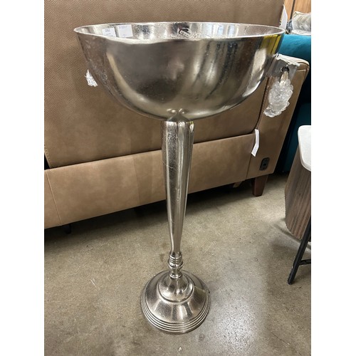 Lot 3062      