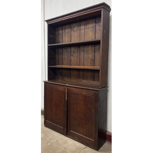 112 - A Victorian oak bookcase