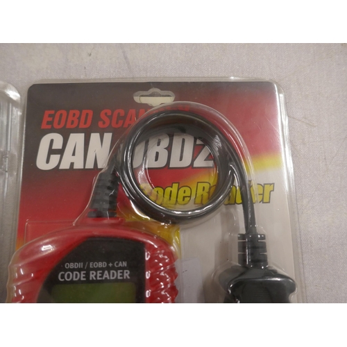 5333 - Two OBDII/EOBD code readers *This lot is subject to VAT