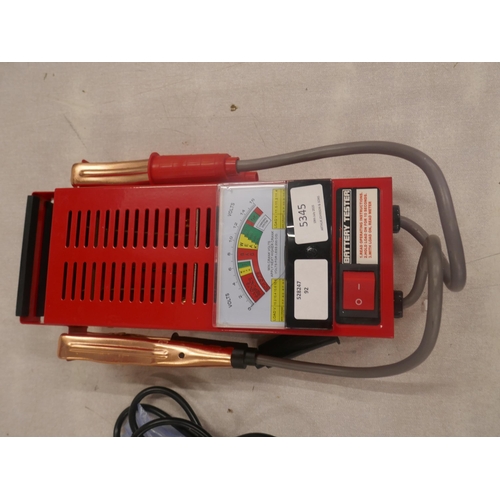 5345 - A battery tester *This lot is subject to VAT