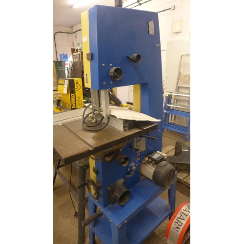 5150 - A Scheppach Basato 3 240v heavy duty band saw **Failed PAT test due to earth continuity and is sold ... 