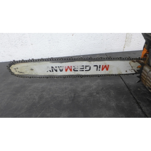 5178 - A Mil Germany 5200 petrol chainsaw