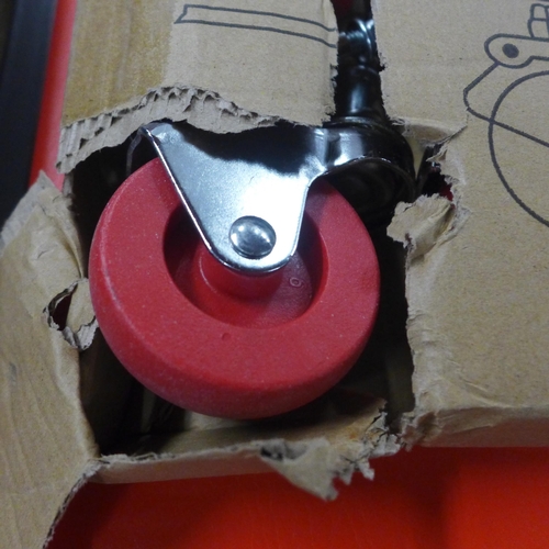 5311 - A boxed creeper trolley *This lot is subject to VAT