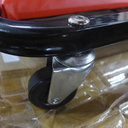 5312 - A boxed creeper trolley *This lot is subject to VAT