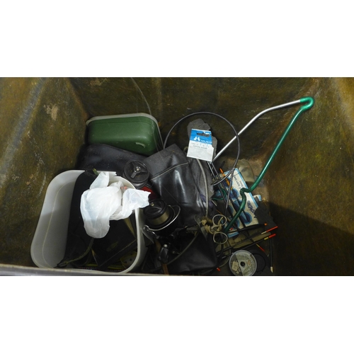 5325 - A quantity of assorted fishing items including rod, tackle bag, a reel, etc.