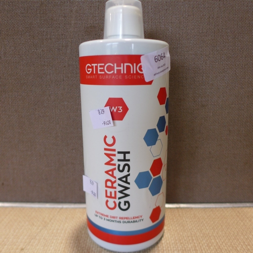 6064 - Gtechniq 1L ceramic Gwash Car Shampoo and Steel Seal SSAMZ head gasket repair solution, original RRP... 