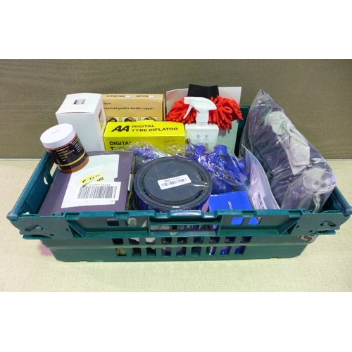 6442 - A box of miscellaneous to include Auto Glym, AA tyre inflator, hose, fan, etc.  *This lot is subject... 
