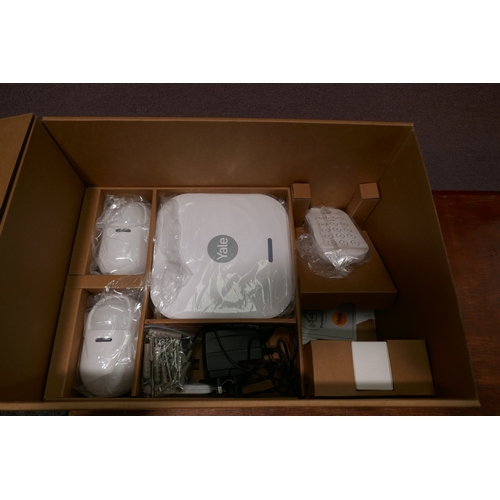 6176 - Yale Smart alarm set  *This lot is subject to VAT