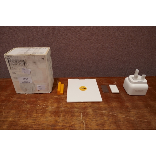 Lot 6198      