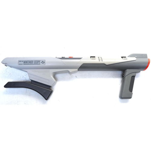 8027 - A Super Nes model SNSP-013 Nintendo Scope transmitter