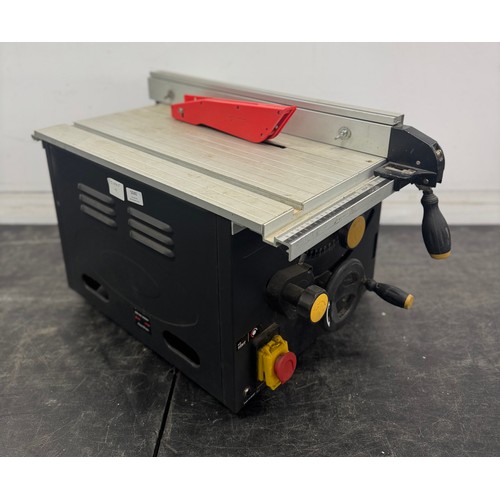 Lot 5040      