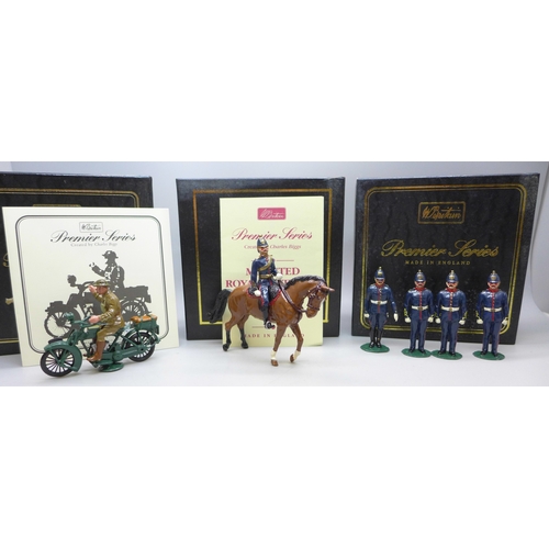 Lot 2001      