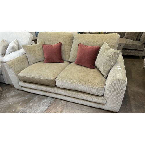 Lot 3002      