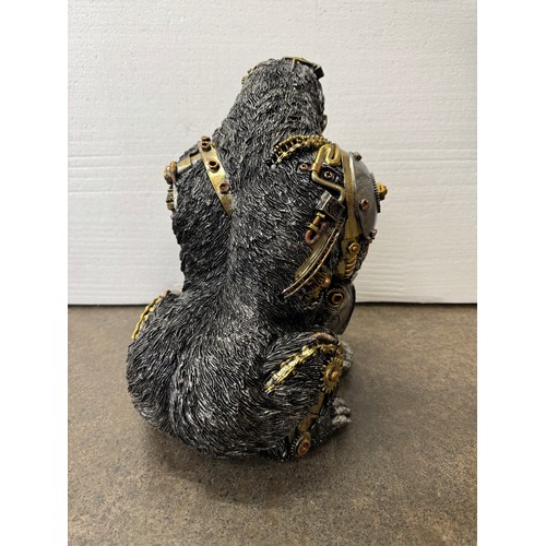 3008 - A steampunk gorilla ornament