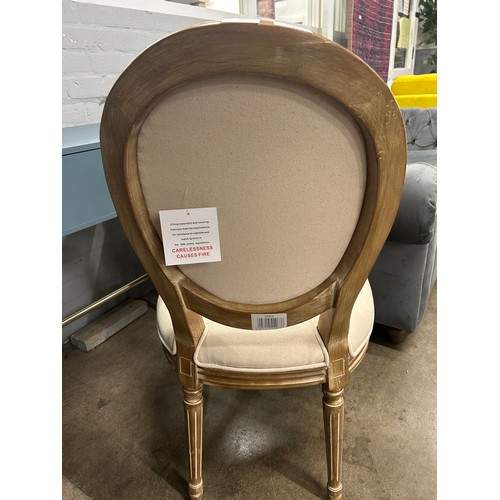 3010 - A cream fabric upholstered occasional chair