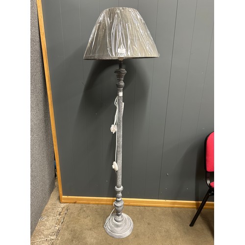 Lot 3027      