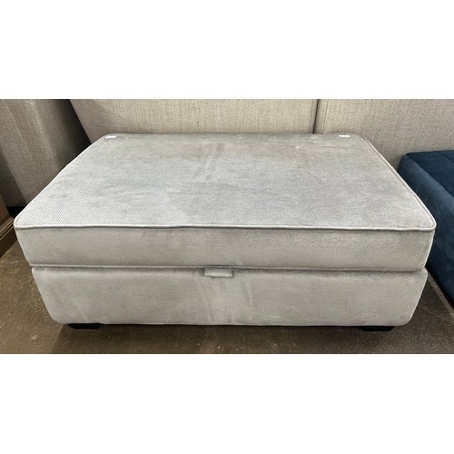 Lot 3045      