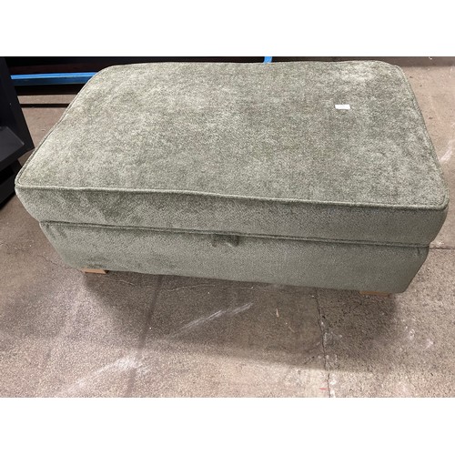Lot 3075      