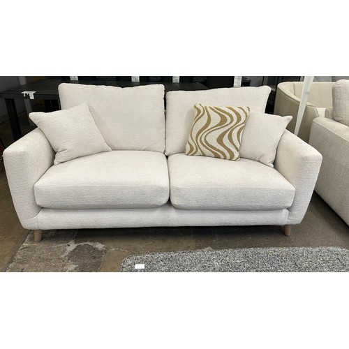 Lot 3080      